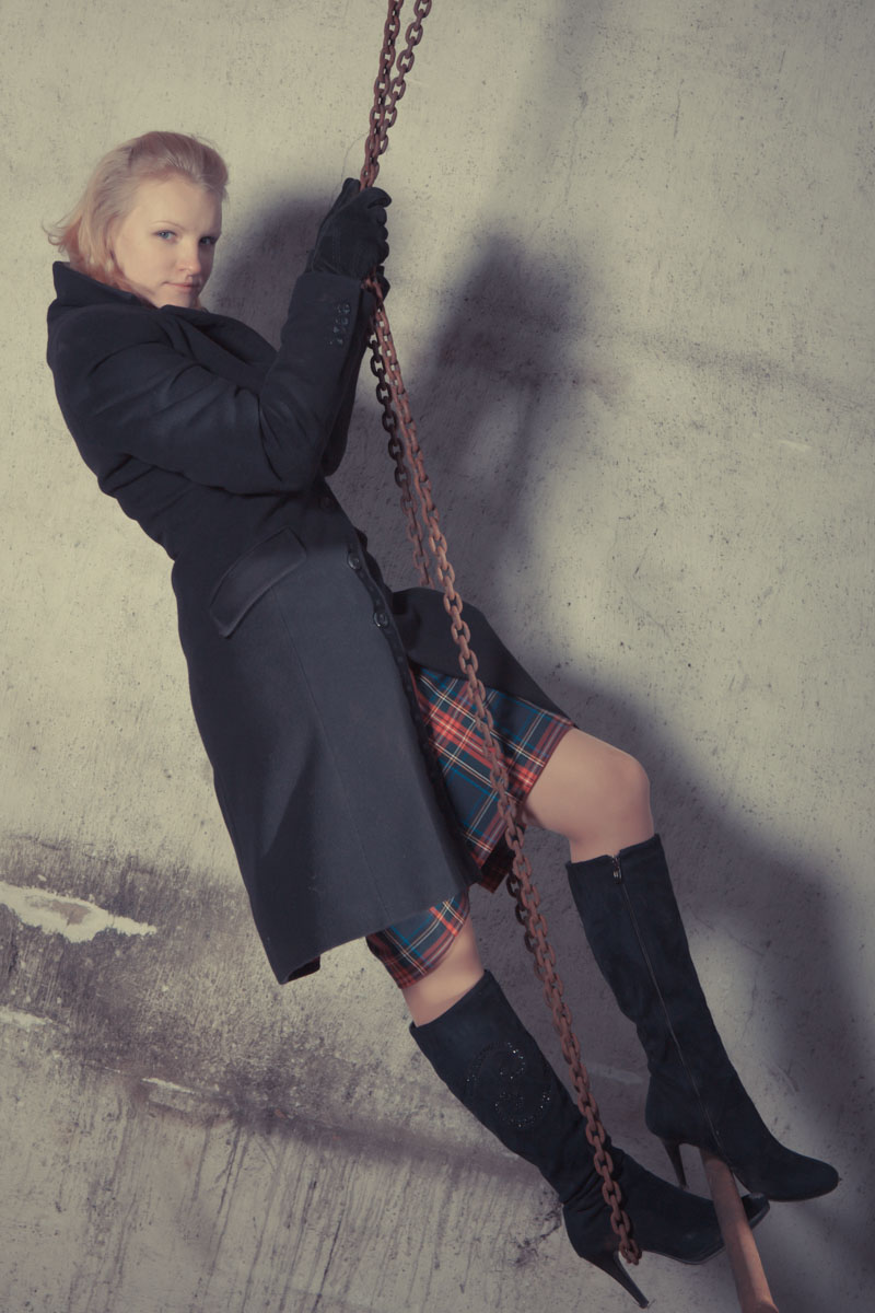 Tfp oulu nainen kaiteella