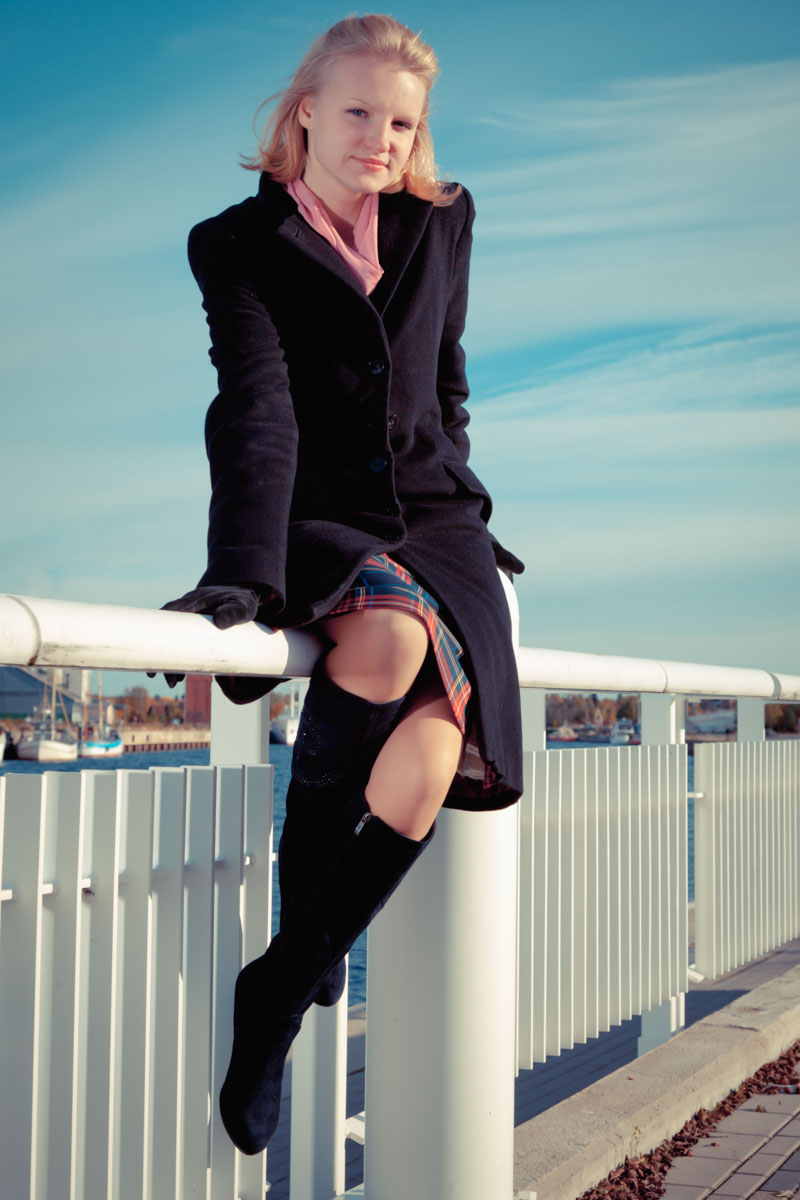 Tfp oulu nainen kaiteella