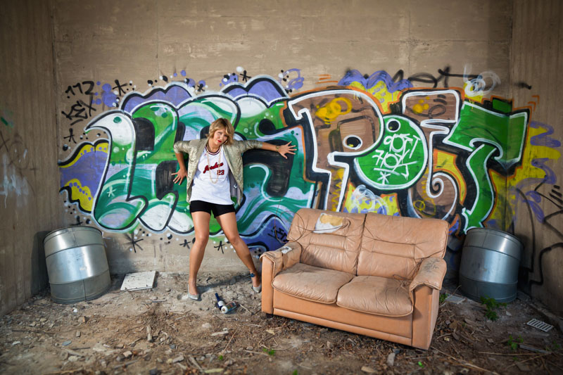 Tfp oulu nainen sohva