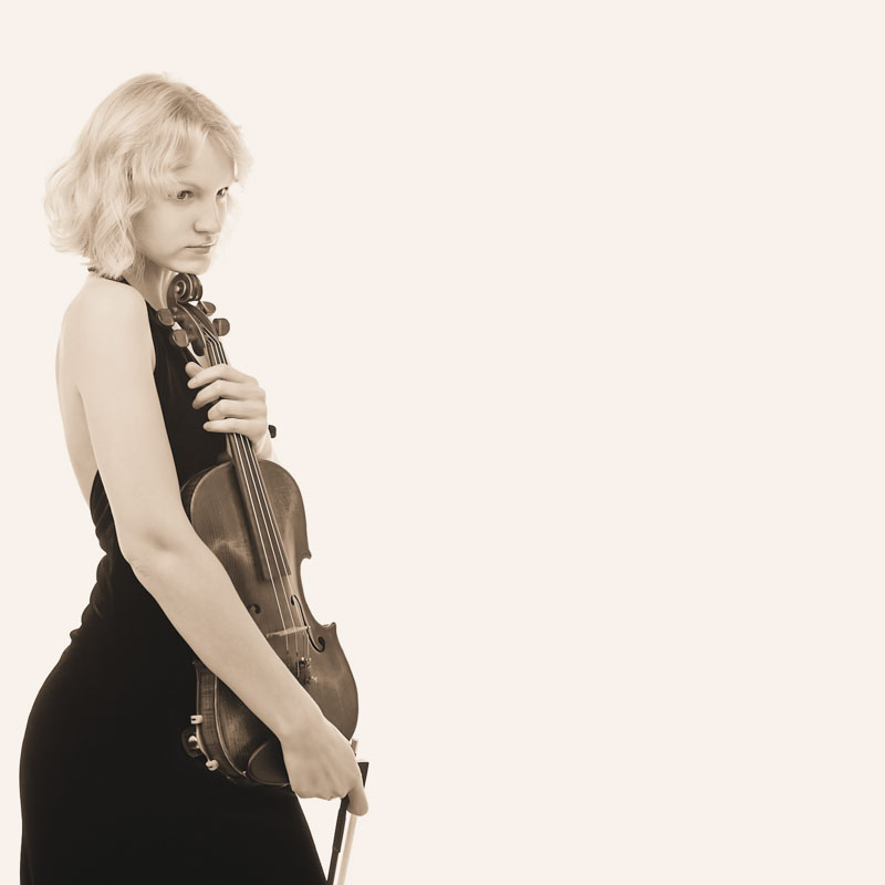 Valokuvaus oulu studio viulisti